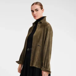 Chemise En Cuir